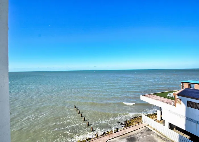440 West 608 N Waterfront 2 Bedroom 2 Bathroom With Gulf Of Mexico View. 23125 *