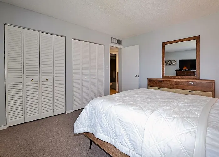 440 West 608 N Waterfront 2 Bedroom 2 Bathroom With Gulf Of Mexico View. 23125